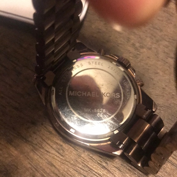 Michael Kors Chocolate Watch - Picture 3 of 3
